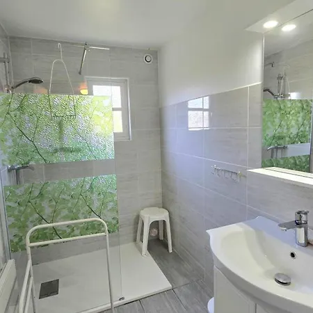 Maison Perigourdine Familiale Proche Sites Prehistoriques - Fr-1-616-291 * Grezes (Dordogne)